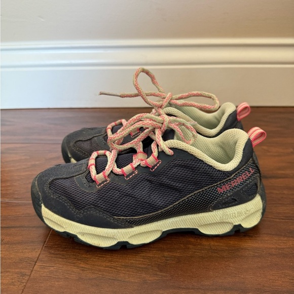 Merrell Chameleon Navy and Pink Low Hiking Shoes-Size 12 - Picture 3 of 13